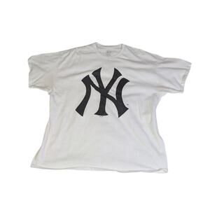New York Yankees Oversized Logo Tee XXL White MLB Streetwear Cotton